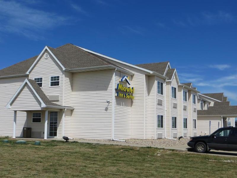 温德姆科尔法克斯麦克罗套房酒店 Colfax 外观 照片